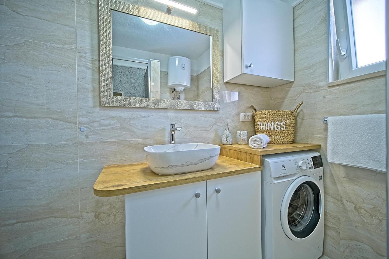 Luxury Apartment "Blue Diamond" 포스티라 외부 사진
